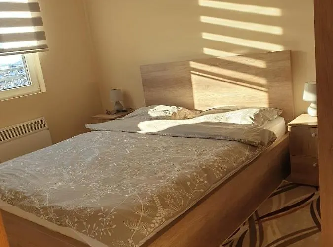 Djuric Lux Gondola 公寓 *