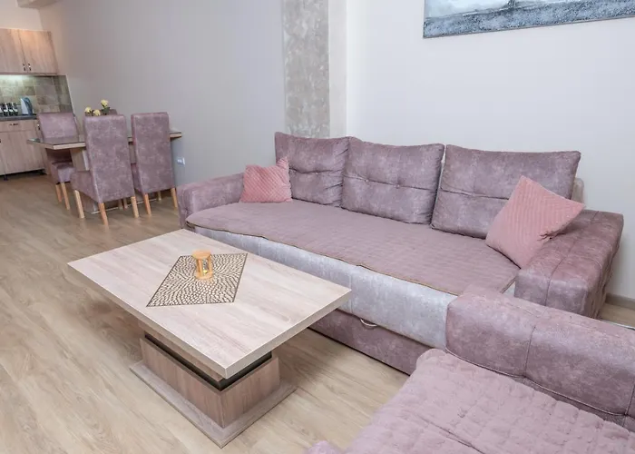 Djuric Lux Gondola *